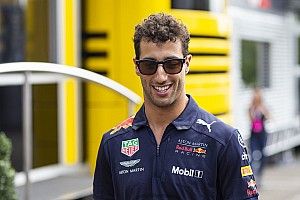 Ricciardo explains timeline for Red Bull split