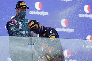 Pérez tardó más en ganar con Red Bull que Vettel y Verstappen