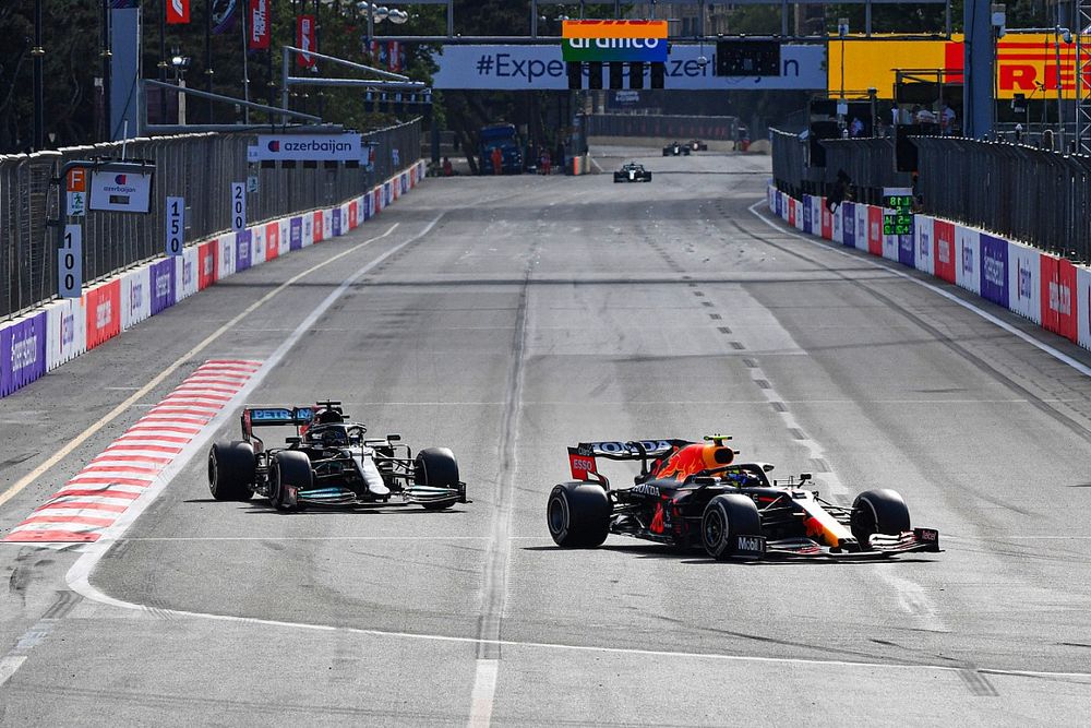 Berger: "Mercedes'in baskı altında hata yapması ilginç"