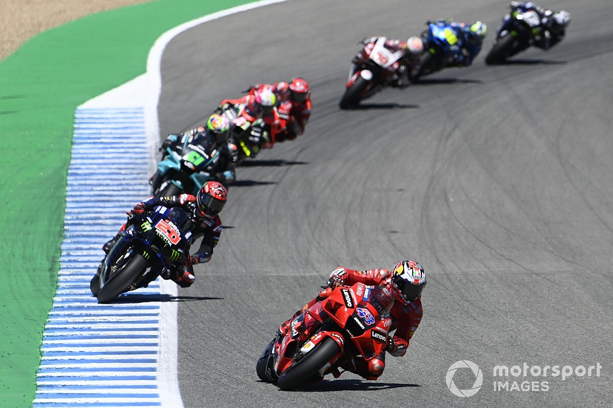 Miller vezetésével kettős Ducati-siker Jerezben Quartararo rejtélyes visszaesése után