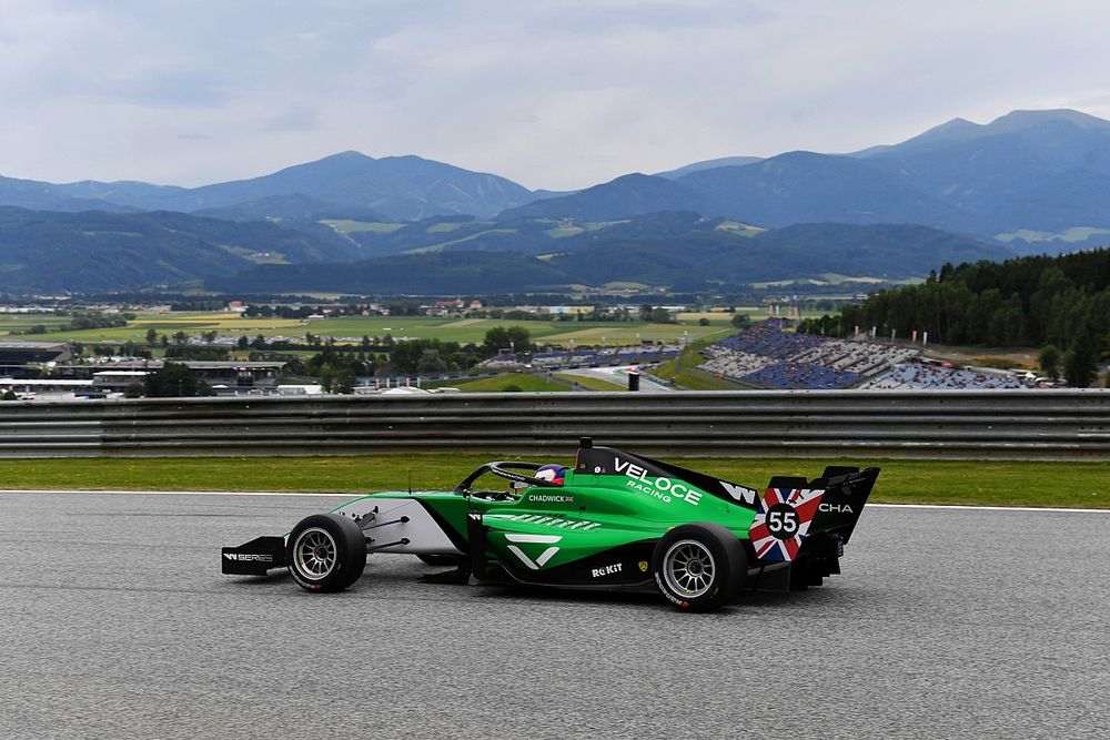 W Series Austria: La campeona Chadwick logra la pole