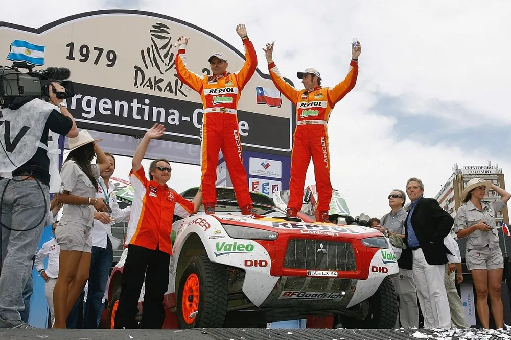 MITSUBISHI DAKAR 2009 2