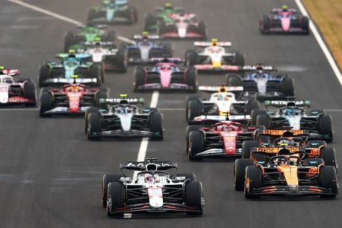 F1: Mercedes, Audi e Honda votam contra e volta do motor V10 é adiada