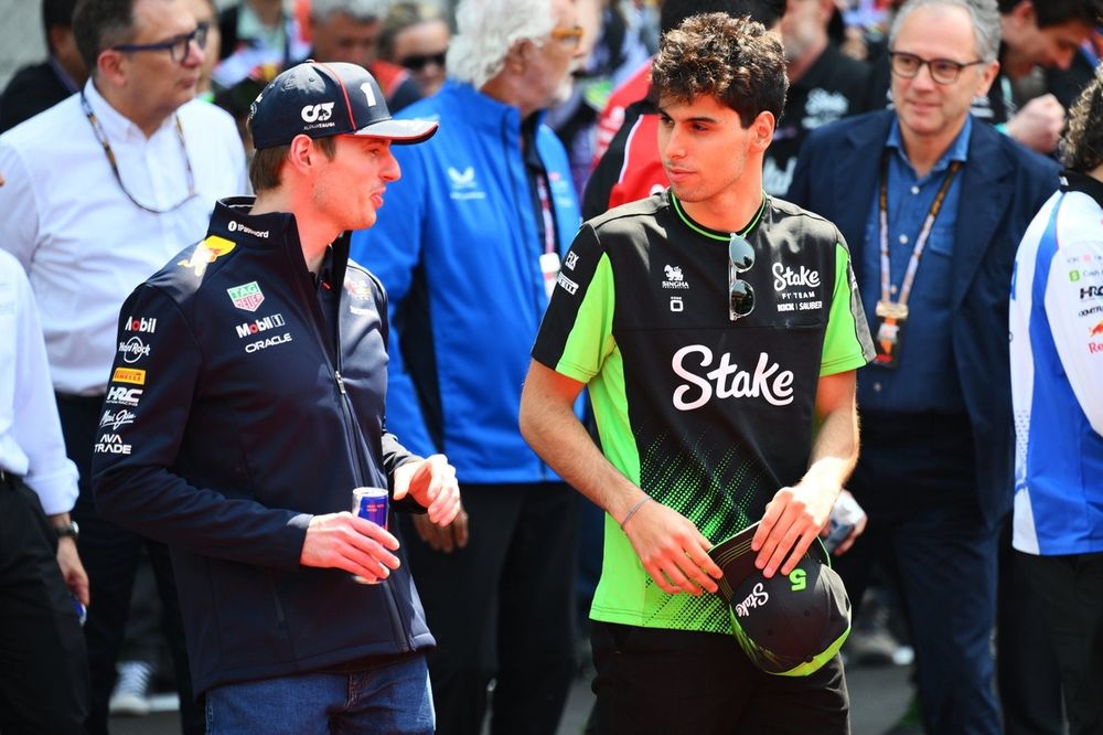 Max Verstappen, Red Bull Racing, Gabriel Bortoleto, Sauber