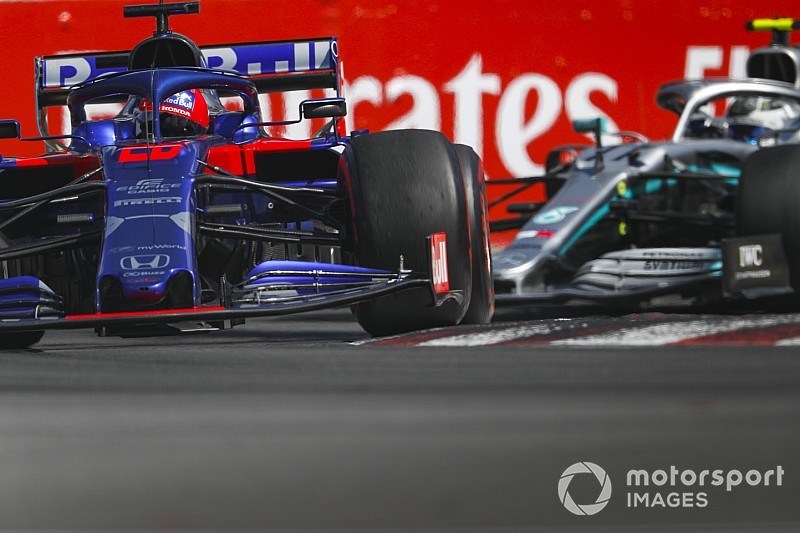 Albon ve Kvyat, Toro Rosso'nun gelişmesi gerektiği konusunda hemfikir