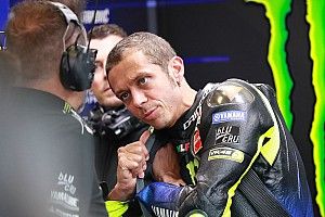 Valentino cade ancora, ma non si arrende: "Uno spiraglio di luce c'è"