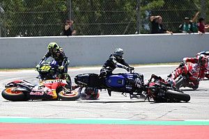 MotoGP: Veja o polêmico acidente gerado por Lorenzo em Barcelona quadro a quadro