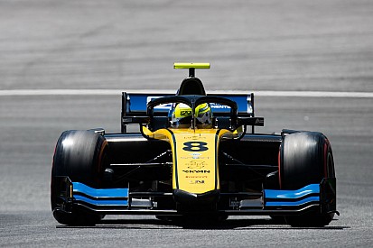 Ghiotto supera Latifi em treino da F2 na Inglaterra; Sette Câmara é 5º