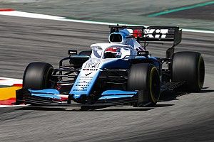 Russell et Kubica ont inversé leurs châssis à Barcelone