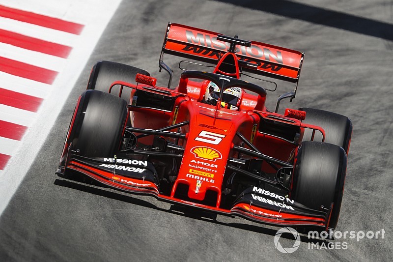 Vettel ziet Mercedes imponeren: "Dit zijn de ware verhoudingen"
