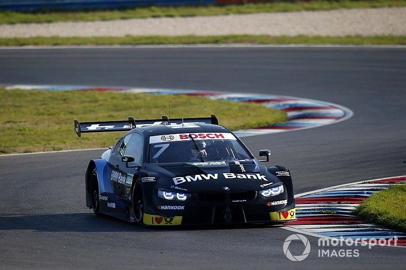 DTM, Hockenheim, Libere 2: Spengler vola sul bagnato e precede l'Aston Martin di Dennis