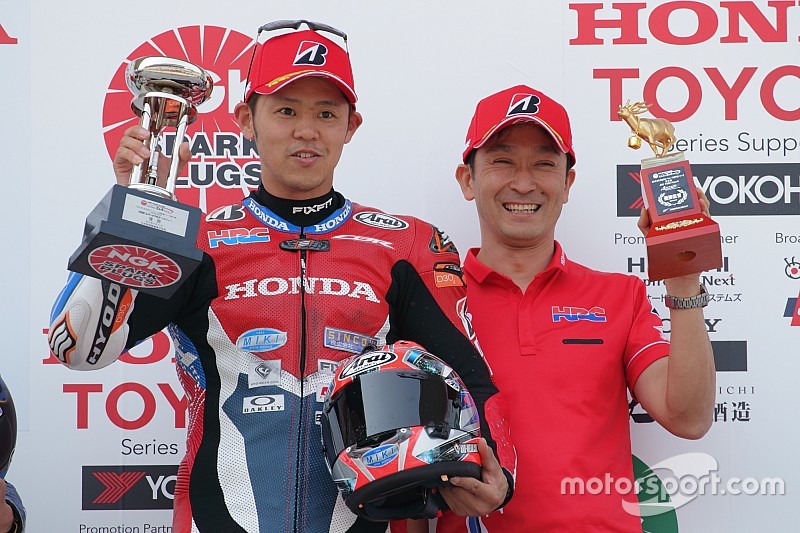 JSB1000鈴鹿レース2|HRC復活か? ポール・トゥ・ウィンで高橋巧が連勝!