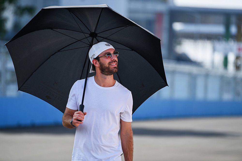 Jakarta E-Prix: Vergne leads DS Techeetah's late Formula E FP2 sweep