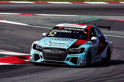 Shedden bovenaan op tweede dag Barcelona WTCR-test