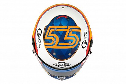 Todos los cascos de Carlos Sainz en la F1