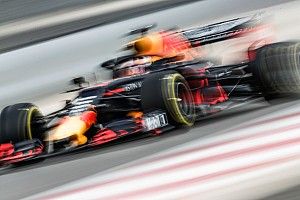 Verstappen: Test boyunca hafta sonunda neyin yanlış gittiğine baktık