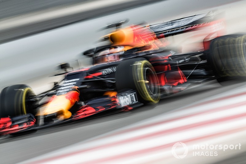 Verstappen: Test boyunca hafta sonunda neyin yanlış gittiğine baktık