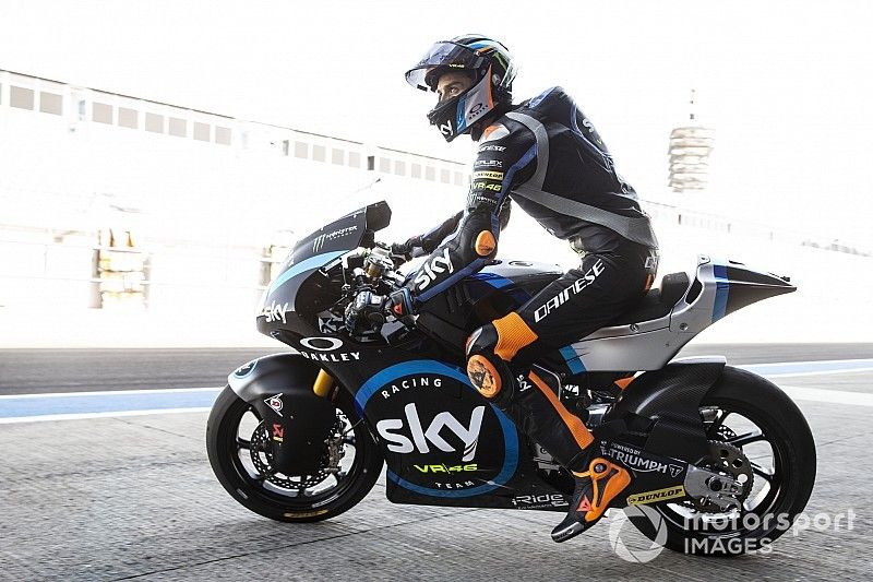 Moto2, Termas de Rio Hondo, Libere 1: Marini parte con il piede giusto