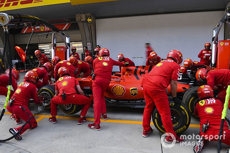 Ferrari поставила пилотам второй блок управляющей электроники – из двух разрешенных на сезон