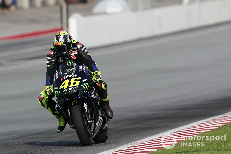 Valentino: "Yamaha sta lavorando e si è mosso qualcosa, ma se corressimo domani..."