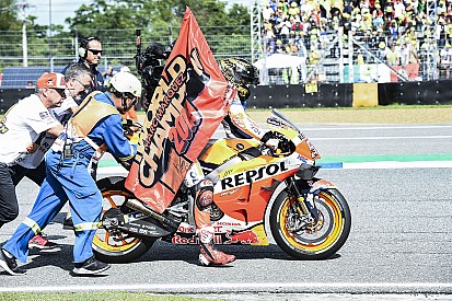 Márquez: "Veo casi imposible superar a Agostini"