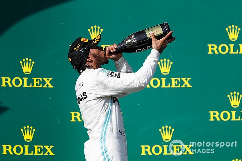 Hamilton sale de vacaciones con la mayor diferencia desde 2011