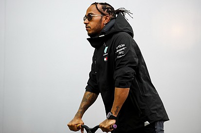 Hamilton: "Ferrari? Non so se sarà veloce come a Spa e Monza... "