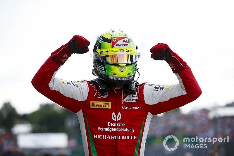 Le vainqueur Mick Schumacher, Prema Racing