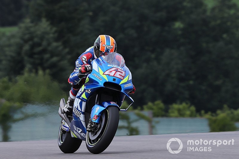 3 ou 4 km/h, le "gros progrès" qui ravit Rins avec la Suzuki