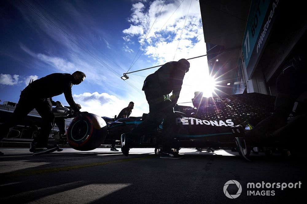 Valtteri Bottas, Mercedes F1 W11, is returned to the garage