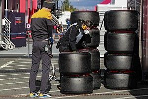 F1 teams to run definitive 2021 tyres in FP2 session