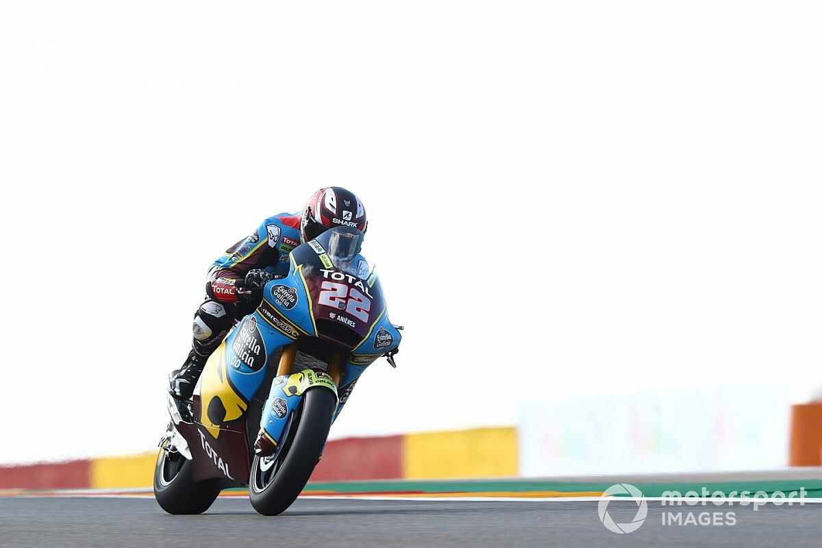 Aragon Moto2: Lowes wins again as VR46 duo crash out