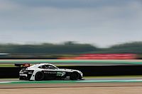 Zwycięstwo Auera, pech Juncadelli