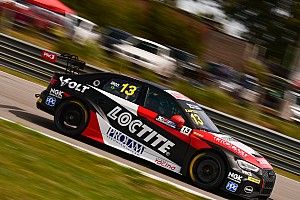 Soberano, Digo Baptista vence as duas provas em El Pinar e é o novo líder do TCR South America