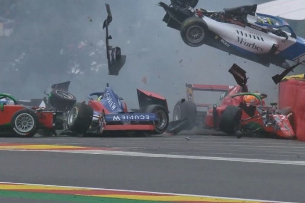 Karambol na Eau Rouge