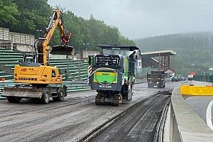 Spa pisti tekrar şiddetli sele maruz kaldı