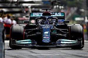 Marko: Hamilton a játszadozása miatt csodálatos füttykoncertet kapott a közönségtől!