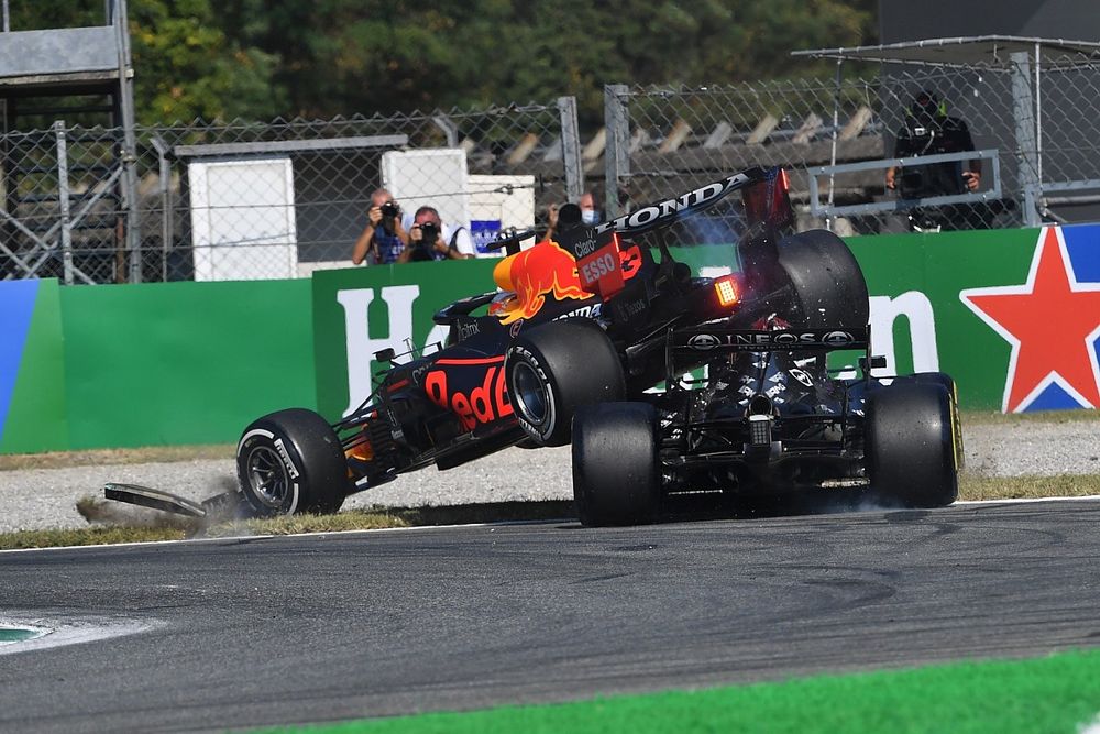 Verstappen, aldığı cezaya ‘tamamen’ katılmıyor