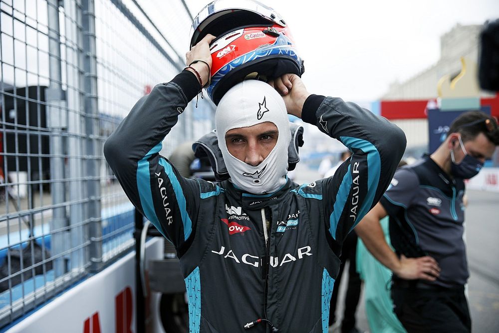 Evans signs new Jaguar Formula E deal to end Porsche speculation