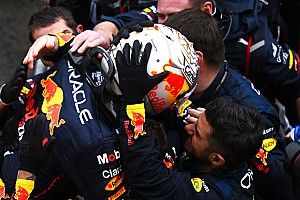 Verstappen: Points confusion over F1 world title win was "quite funny"