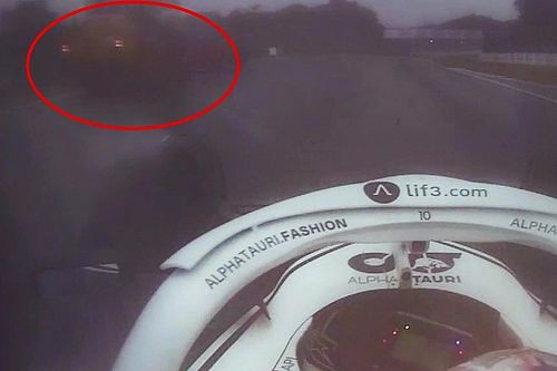 Gasly temi&oacute; por su vida al pasar a dos metros de la gr&uacute;a en Jap&oacute;n