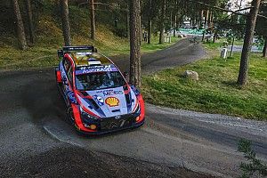 WRC Finlandia: Tanak amplía su ventaja sobre Lappi