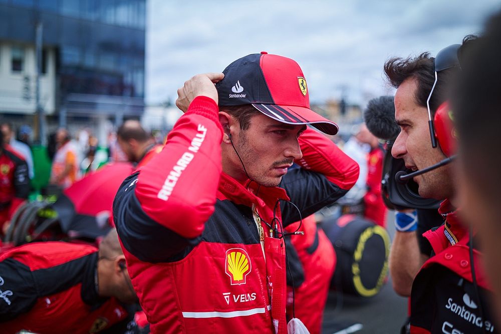 Coulthard: "Leclerc hatalardan kurtulduğunda muazzam bir pilot olacak"