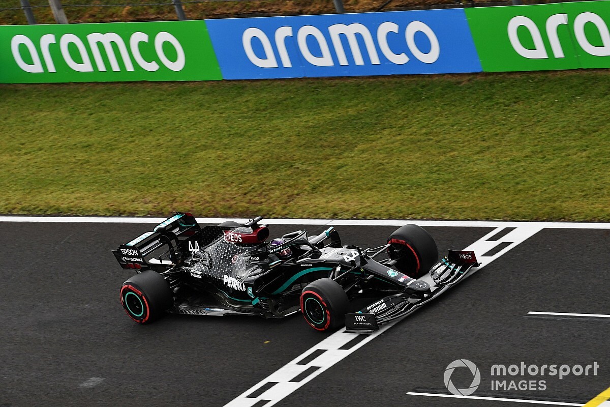 Mercedes kon Hamilton niet helpen bij start vanwege radioregels