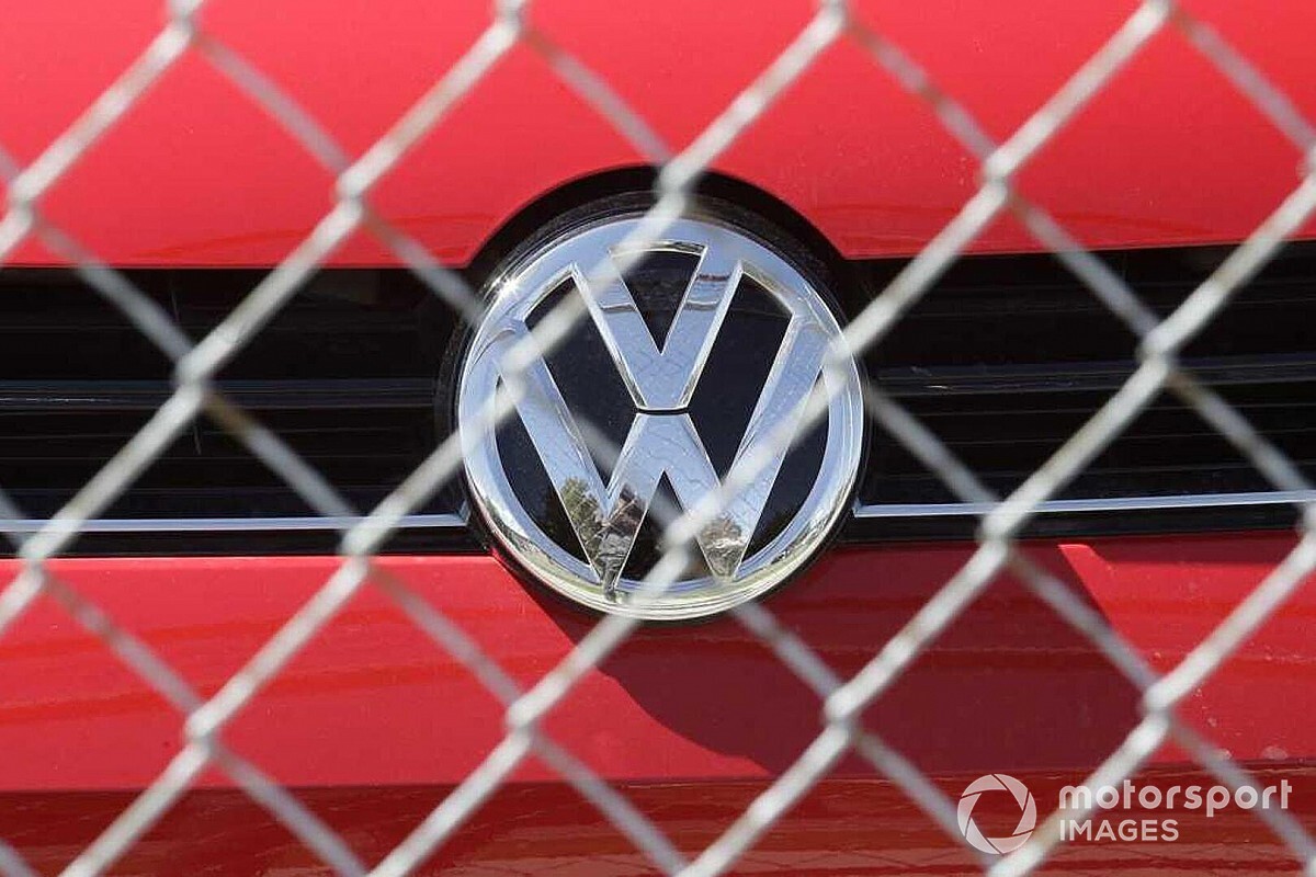 A Volkswagen egyelőre csak a partvonalról követi az F1 új motorformuláját