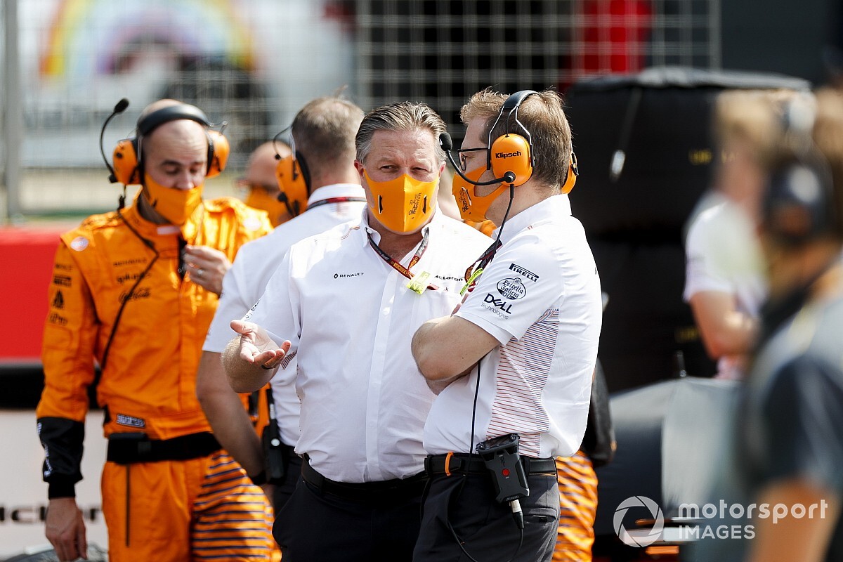 Brown: "Şu anda gridde Ricciardo'dan iyi pilot yok"
