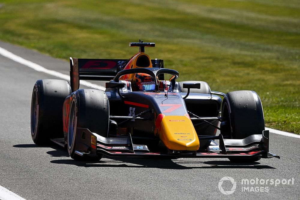 Schumacher et Shwartzman s'accrochent, Tsunoda hérite de la victoire
