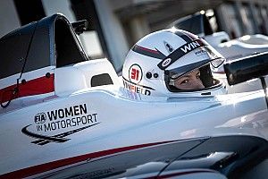 Ferrari anuncia parceria com FIA para incentivar jovens mulheres no esporte e oferecer vagas em sua Academia