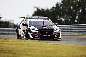 Donington BTCC: Cammish wins first race of 2020