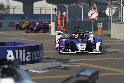 Formula E Race at Home Challenge: Günther üst üste üçüncü defa kazandı!